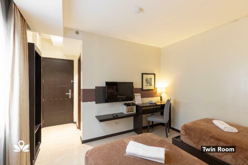Lorenzzo Suites Hotel Makati City Dış mekan fotoğraf